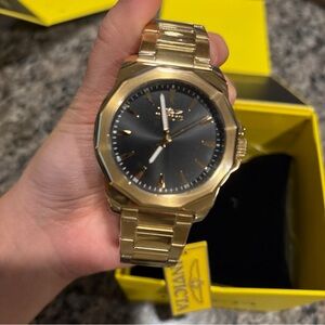 Invicta Speedway
Dominus Men's Watch - 42mm,
Gold NWT